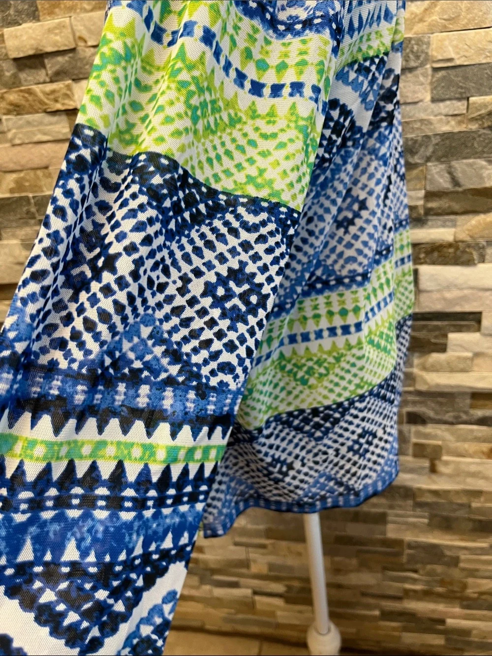 Easy Wear CHICOS Open-Front Patterned Women's Cardigan in Blue and Green